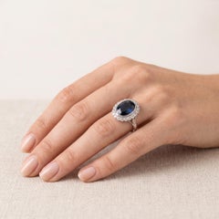 Anillo Pompadour antiguo de estilo Art Déco con zafiro, platino, zafiro natural y diamantes