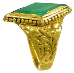 Antique 24k Gold and Jade Ring
