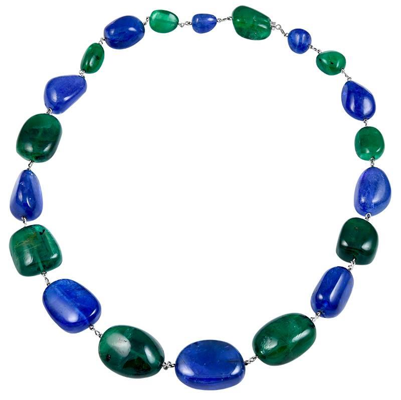 Tanzanite and Emerald 20-Stone Necklace For Sale