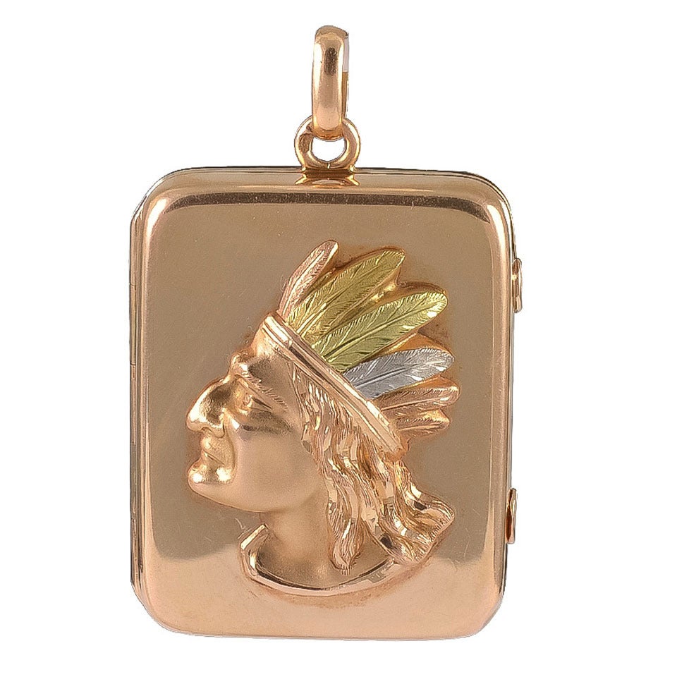 Gold Locket Featuring a Native American Chief For Sale