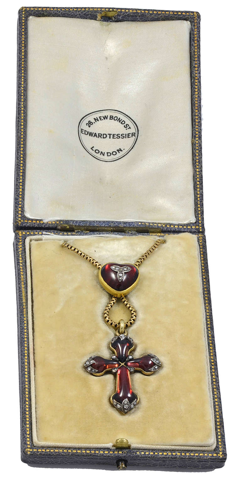 Women's A Victorian Cabochon Garnet & Rose Diamond Pendant Cross