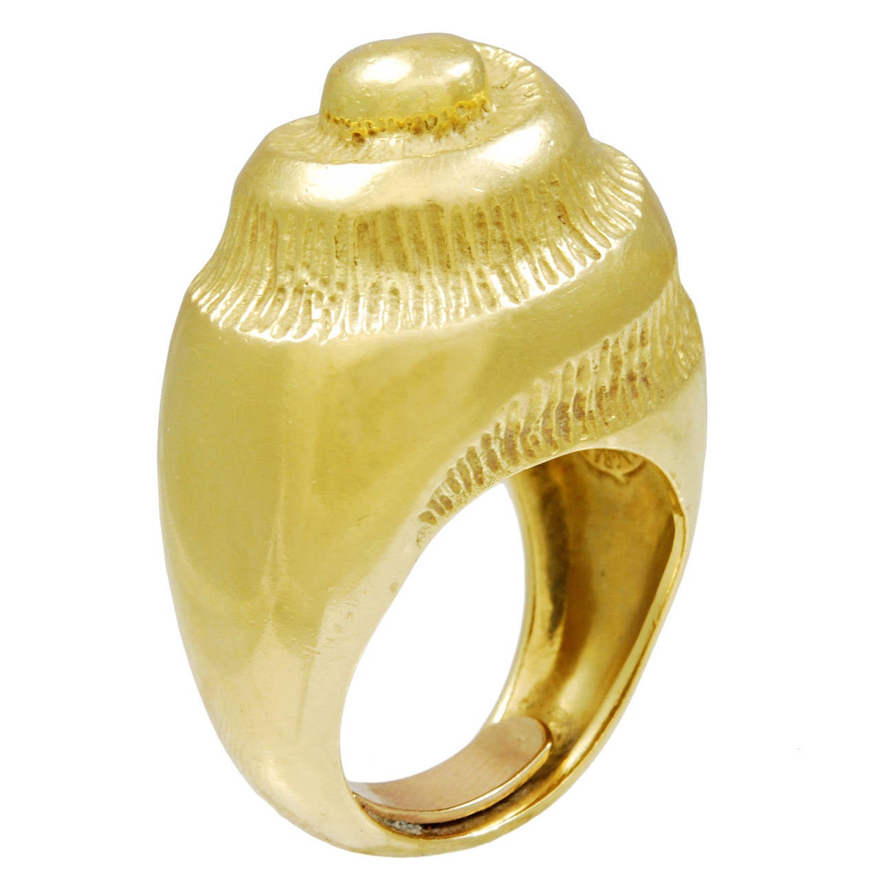 Gold Ring Resembling a Gastropod Shell