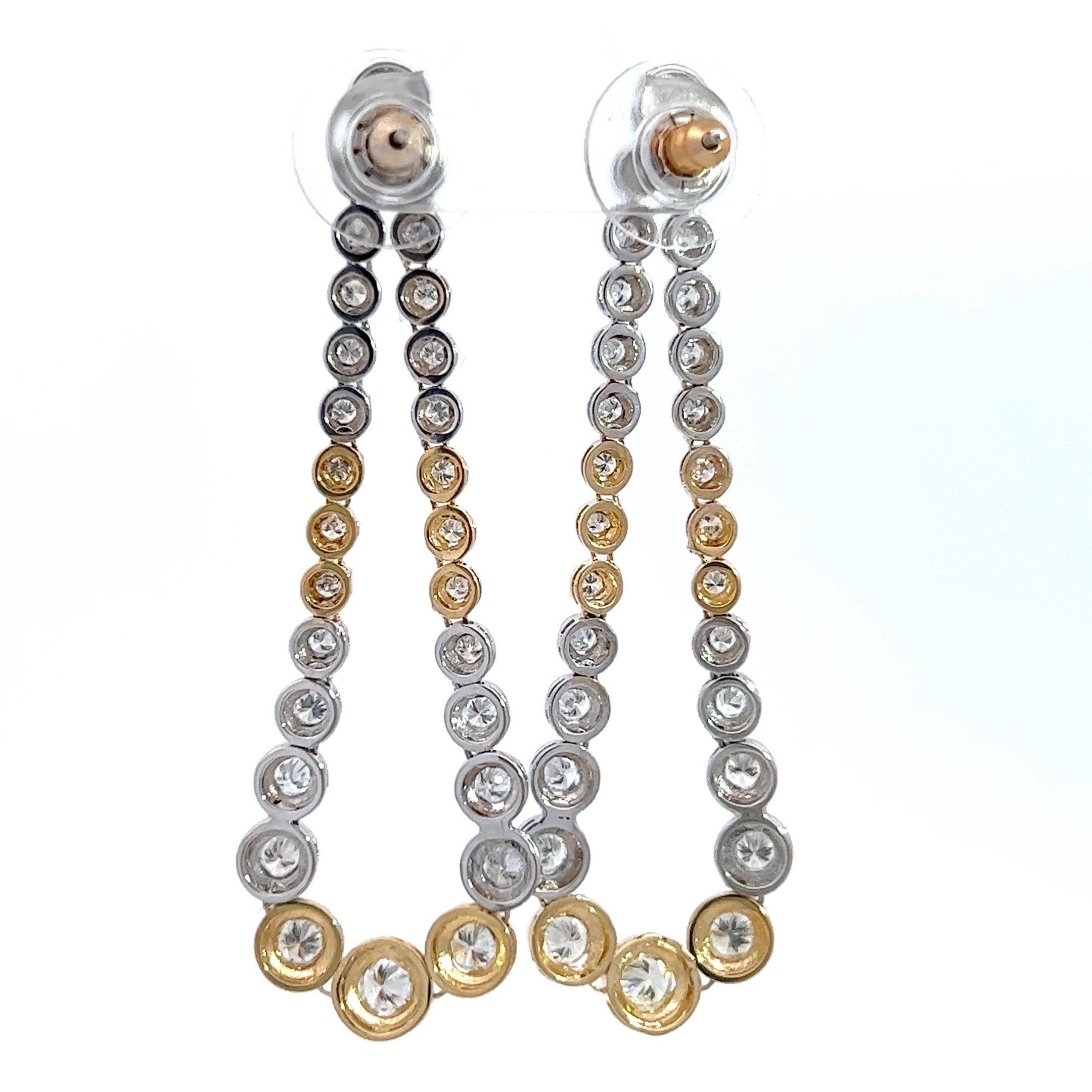Boucles d'oreilles pendantes uniques en or bicolore 18 carats, serties de diamants naturels, montées sur illusion en vente 4
