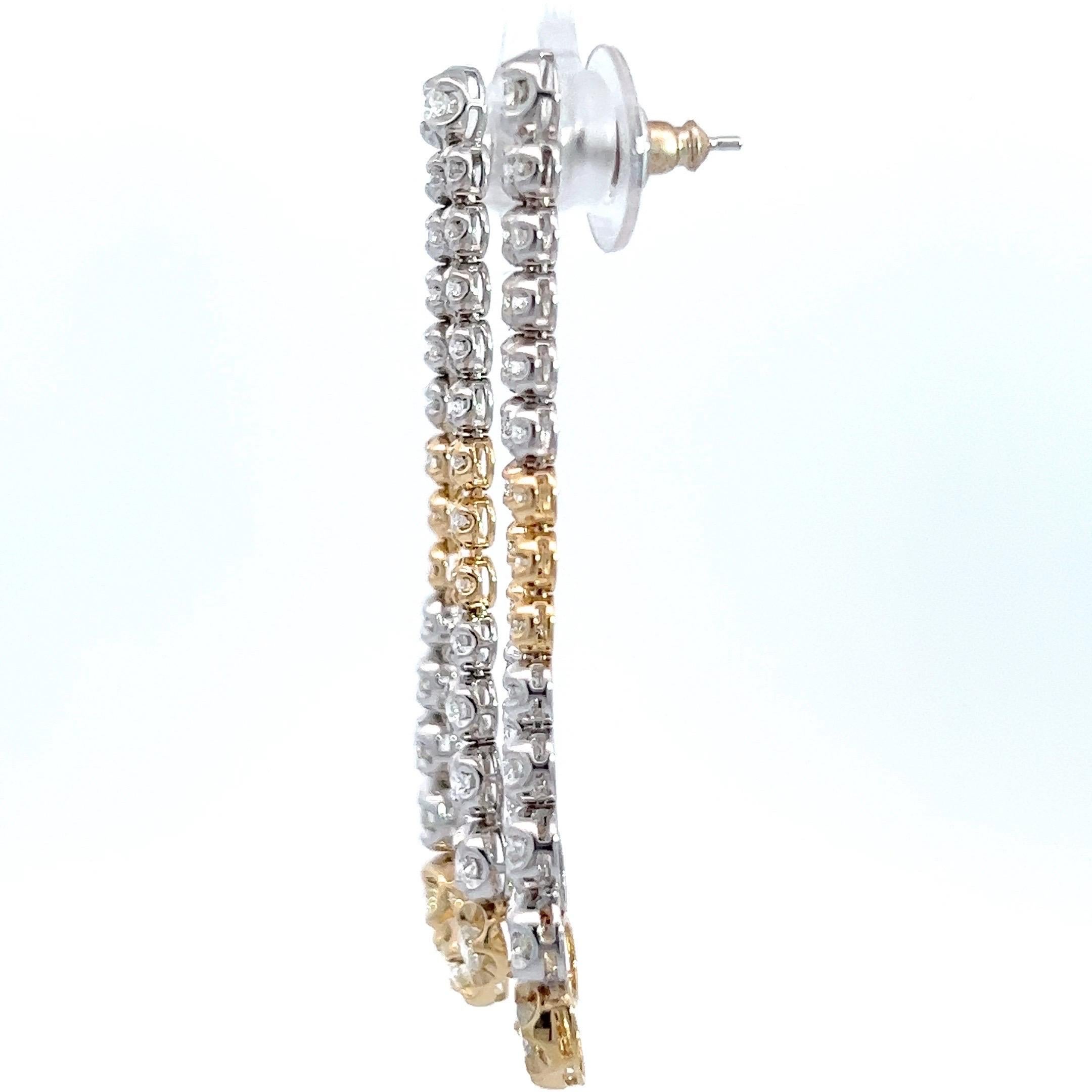 Boucles d'oreilles pendantes uniques en or bicolore 18 carats, serties de diamants naturels, montées sur illusion en vente 5