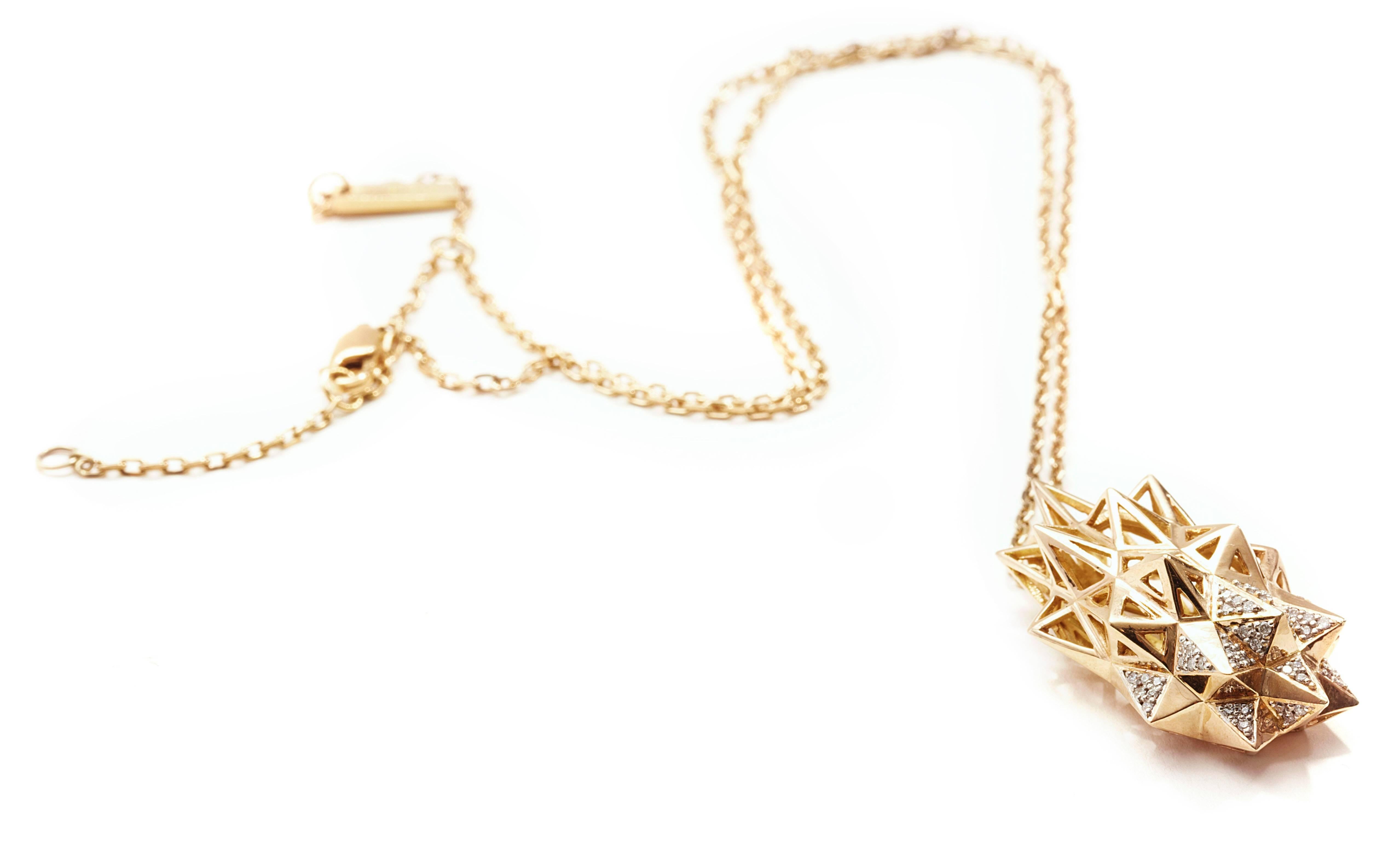 Stellated Diamond Gold Flatback Necklace For Sale 4