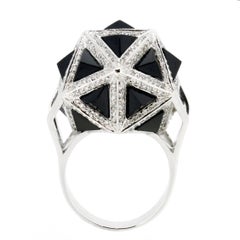 Icoso Black Sapphire and Diamonds 18K Gold Ring