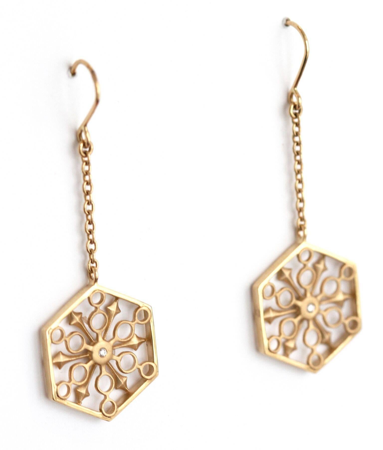 Modern Snowflakes Power Gold Earrings For Sale