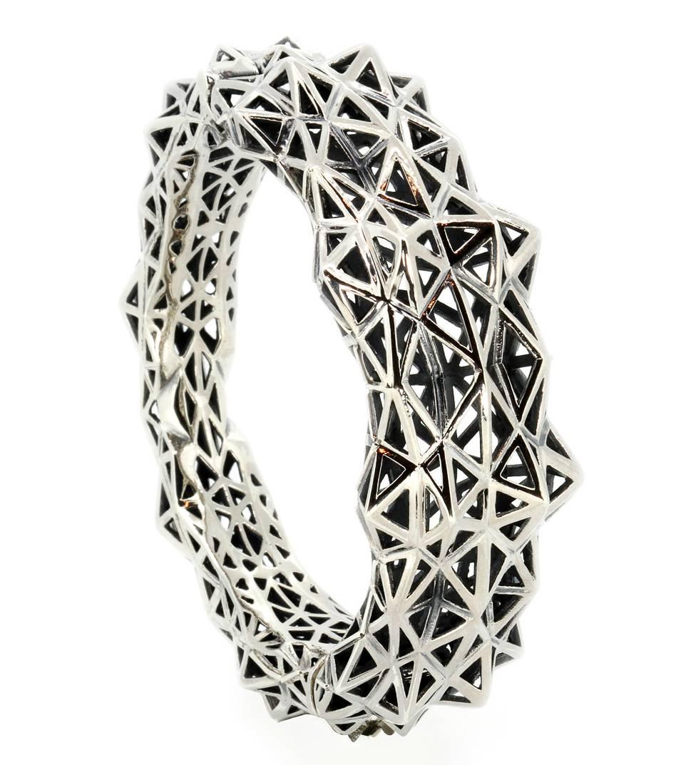 Moderno Bracciale in argento sterling con stelline in vendita
