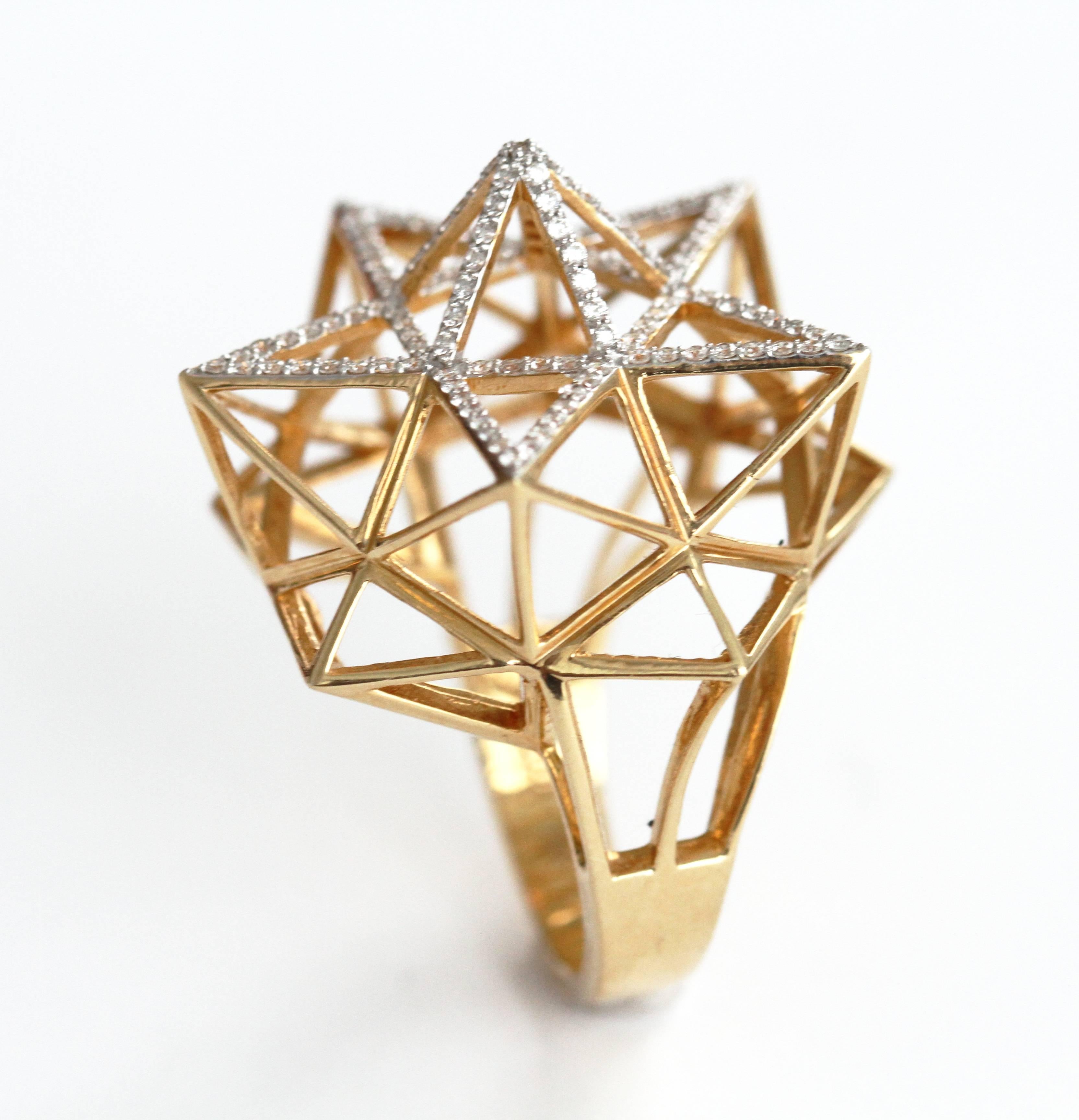 Goldring mit Stern-Partial-Diamantpavé für Damen oder Herren im Angebot