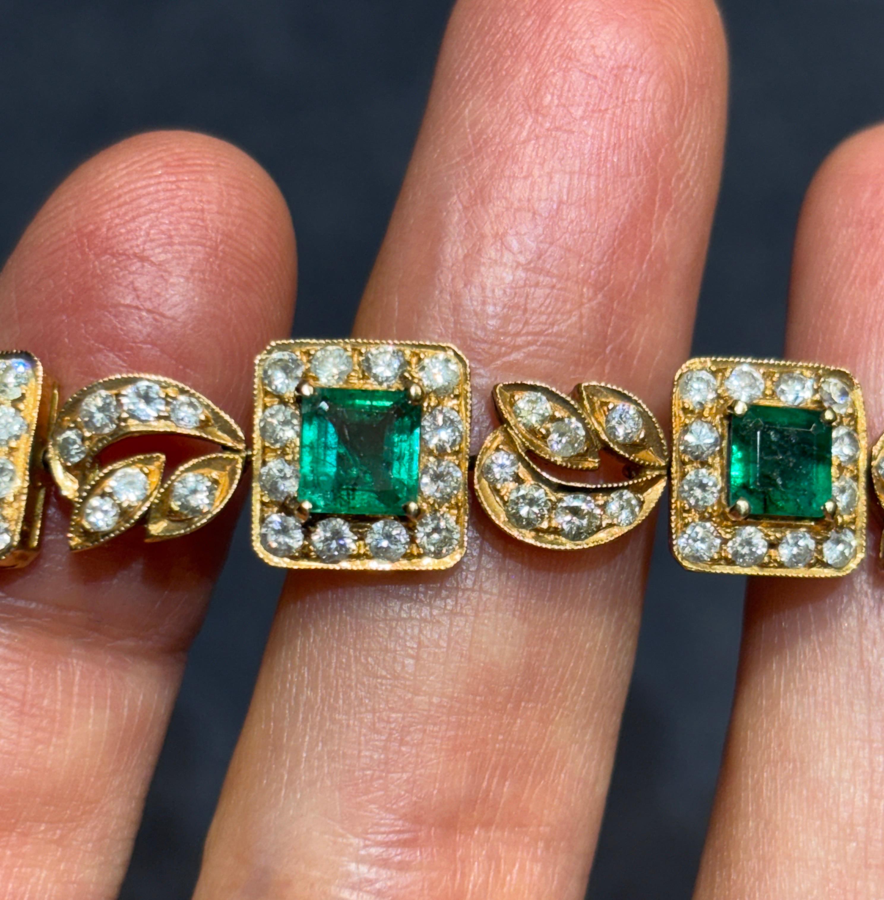 Bracelet européen des années 1960, en or 18 carats, diamants et émeraudes de Colombie en vente 2