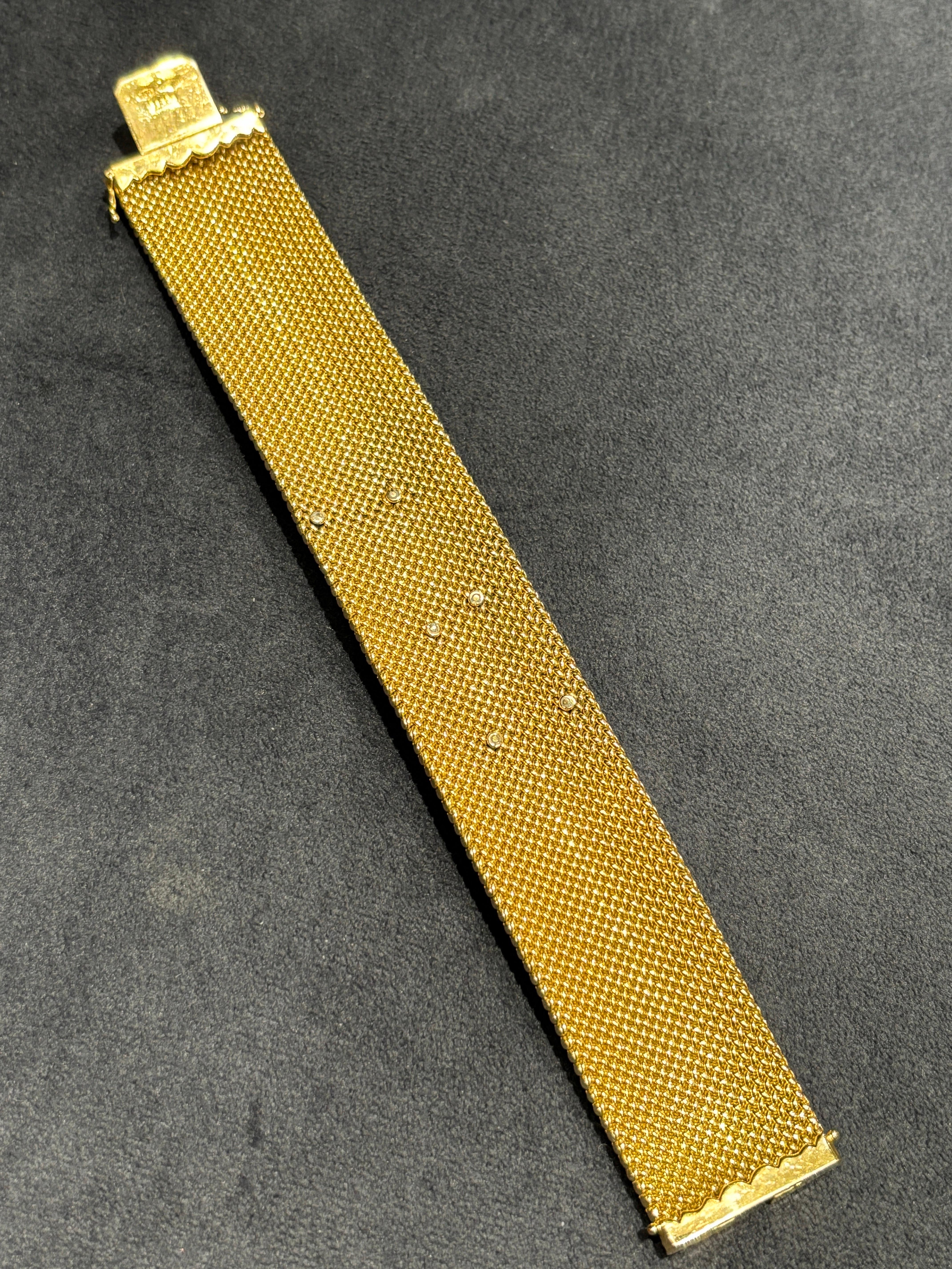 1950s Italian 18k gold woven cuff with Burmese rubies, diamonds and pearls For Sale 1