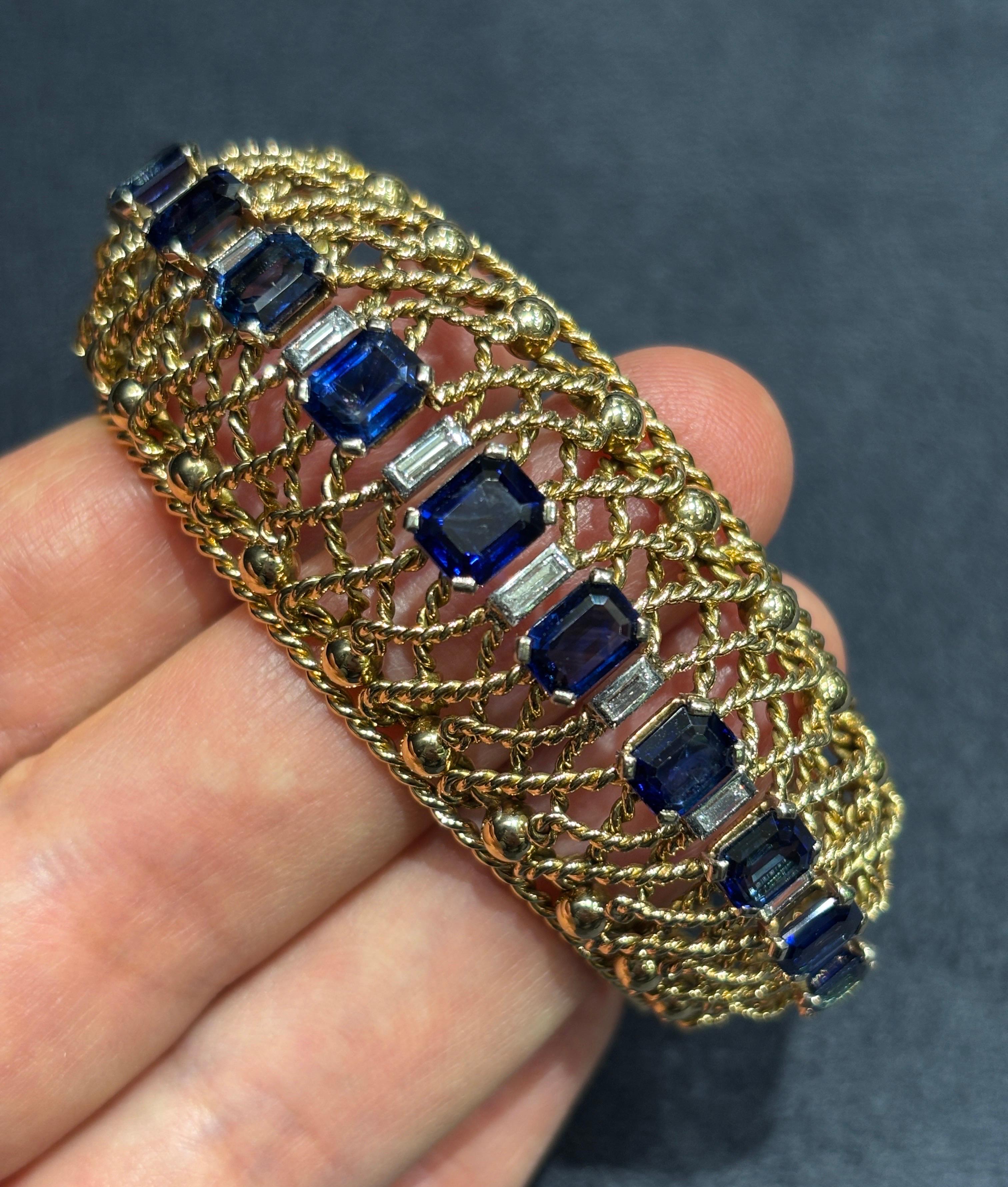 Brazalete Gubelin 1960 de oro de 18 quilates, zafiro y diamantes en venta 4