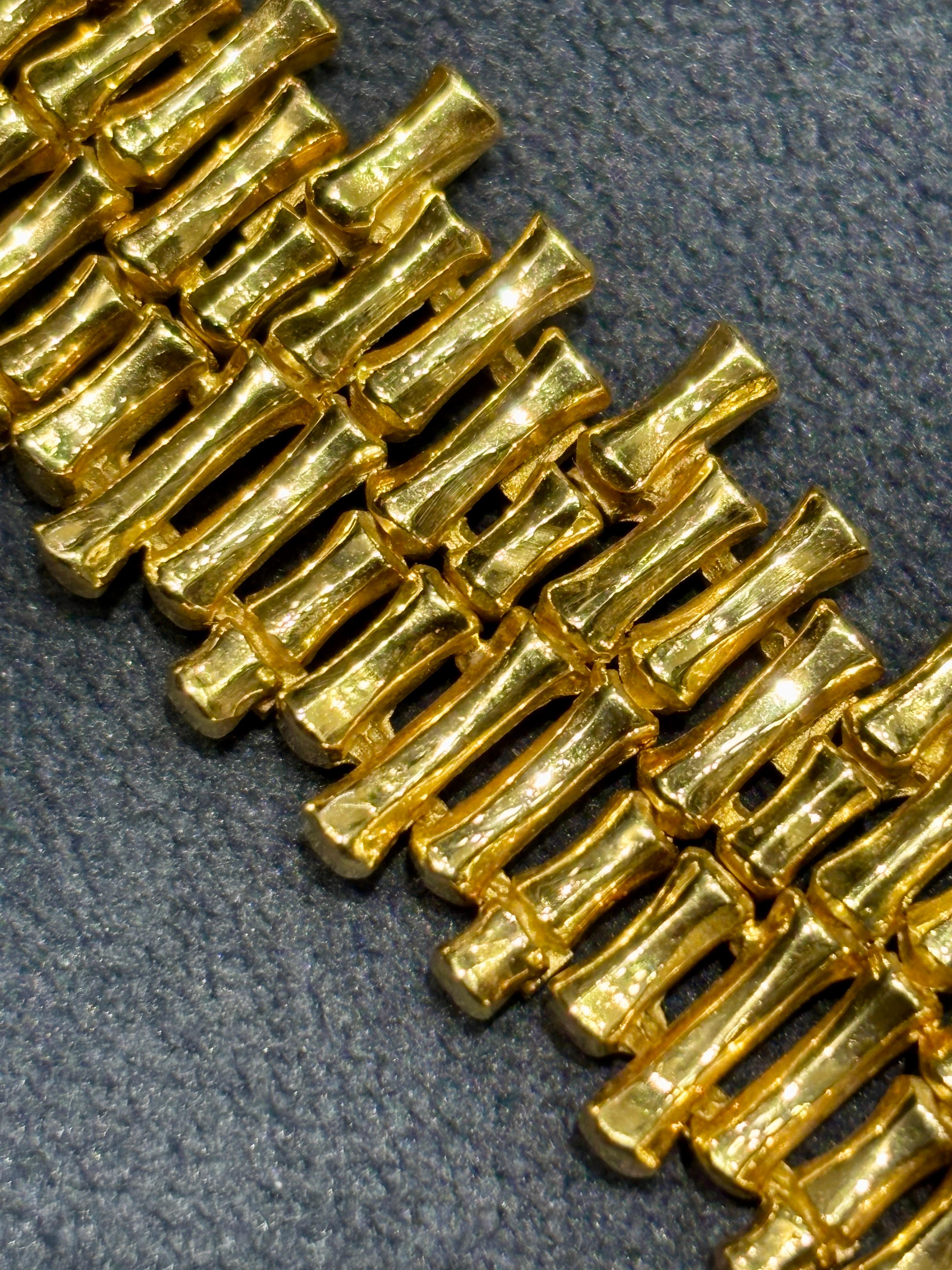 1970s Gübelin 18k gold bamboo bracelet For Sale 3