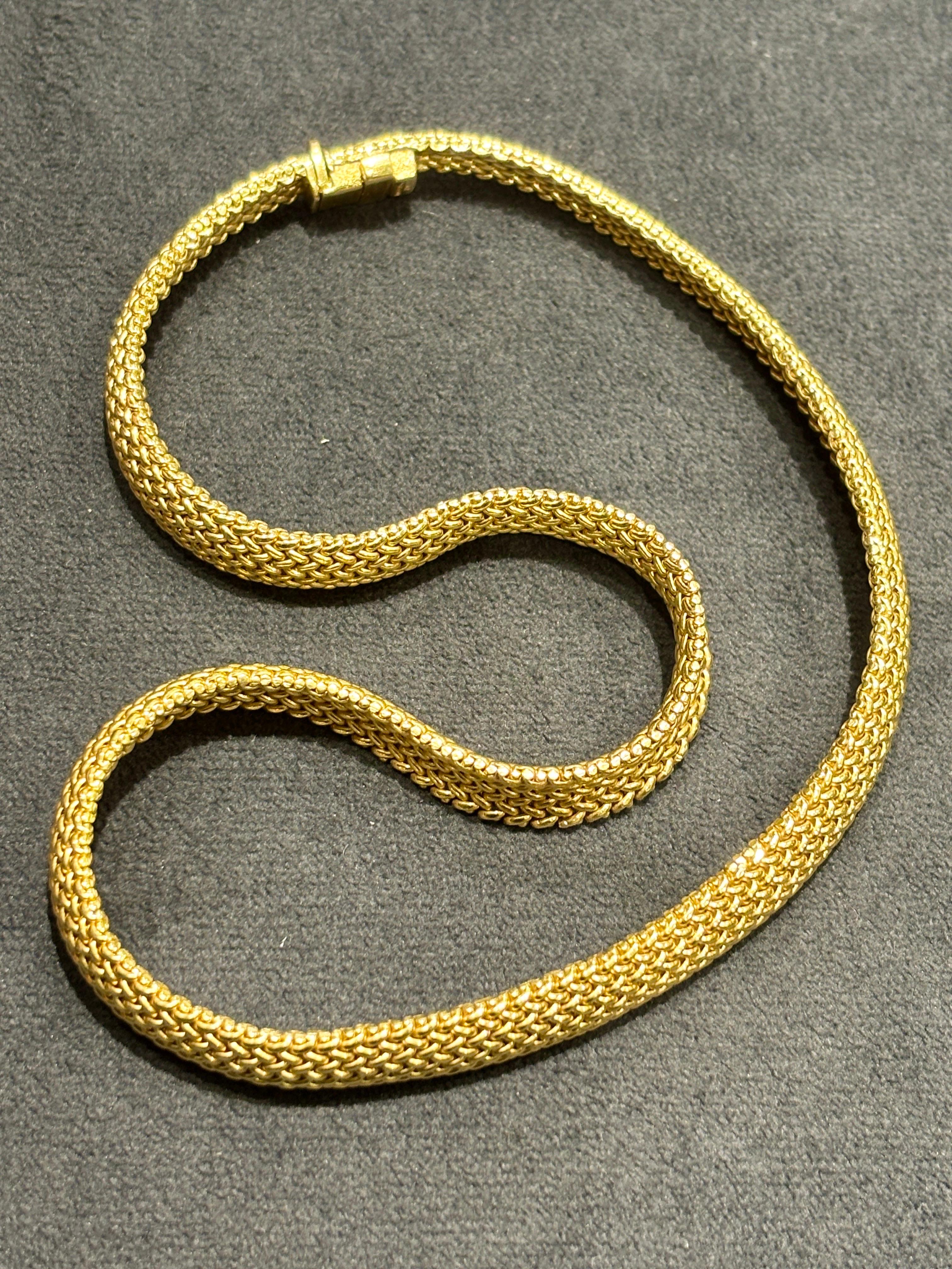 Girocollo in oro 18 carati Tiffany & Co. anni '70 in vendita 4