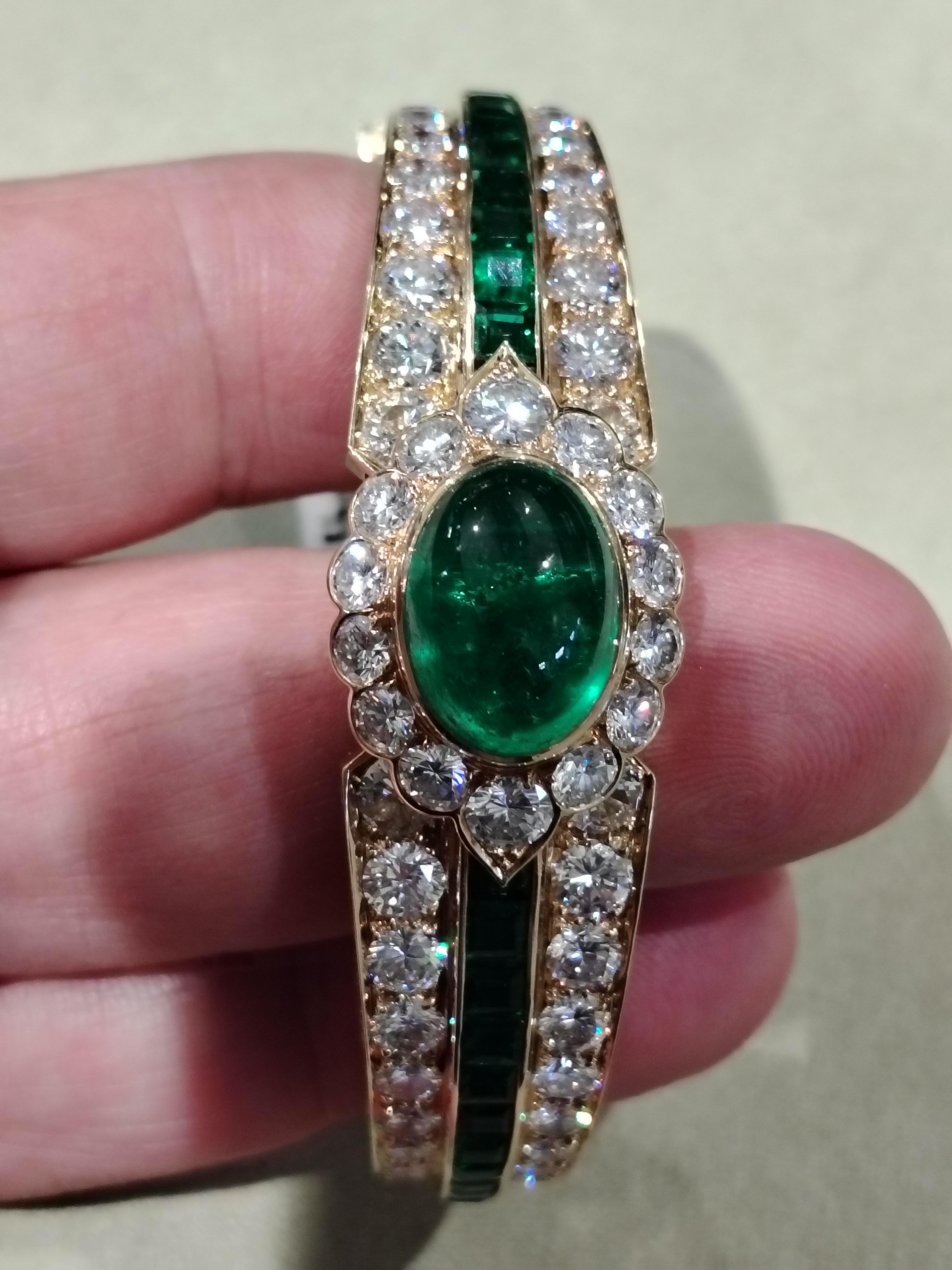 Van Cleef & Arpels, bracelet en émeraude colombienne et diamants d'environ 9 carats en vente 7