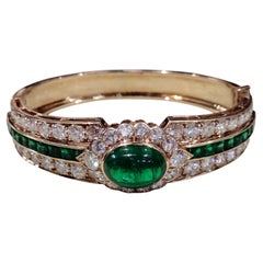 Van Cleef & Arpels approximately 9 carat Colombian emerald and diamond bracelet