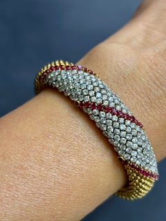 Van Cleef & Arpels Couscous 'Pelouse' 18k gold bracelet with diamonds and rubies