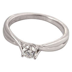 Used HEARTS ON FIRE White Gold & Diamond SIMPLY BRIDAL TWIST Ring