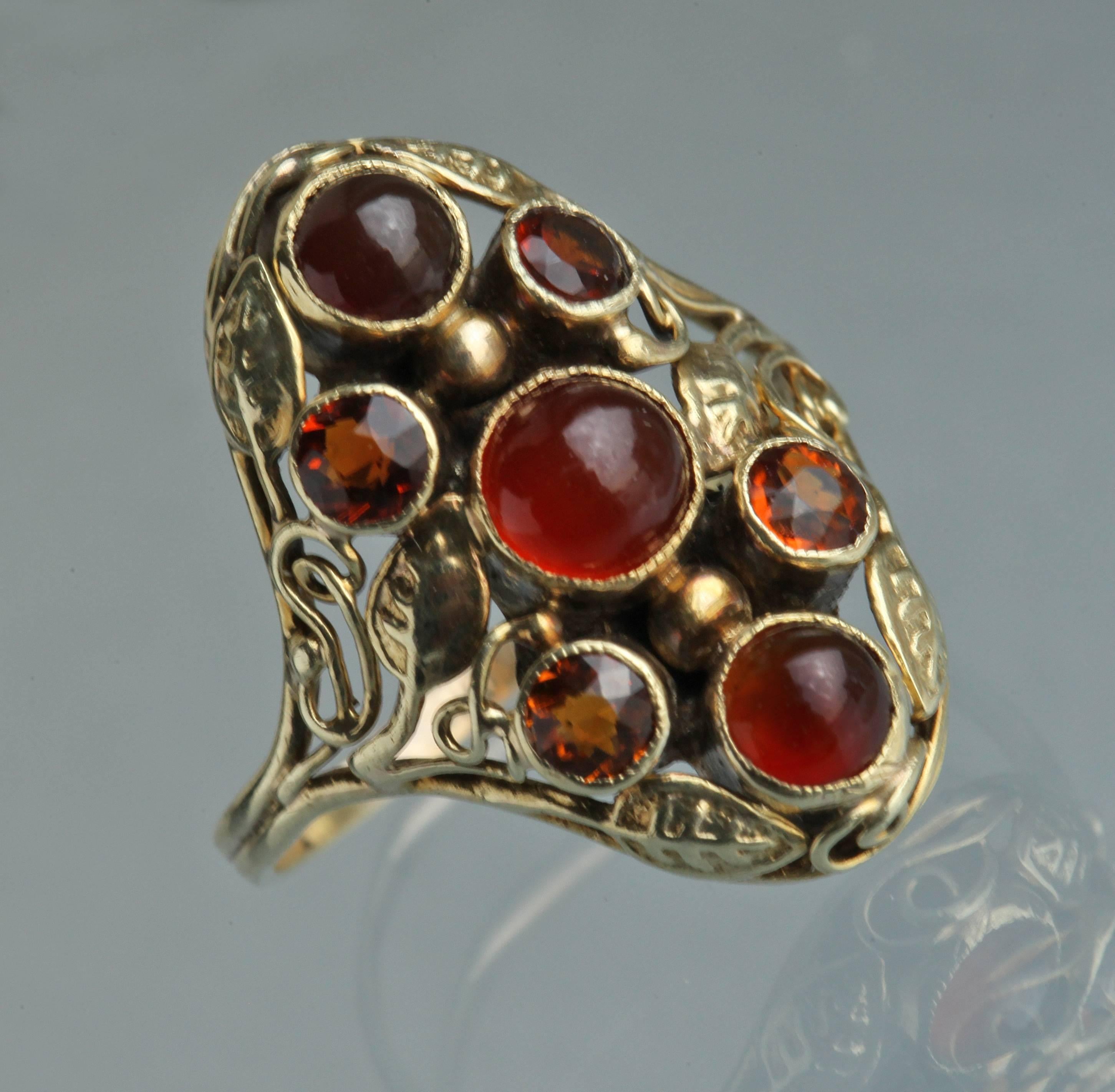 American Arts & Crafts Gold Carnelian and Citrine Ring In Good Condition In London, GB