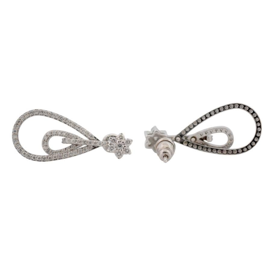Orecchini in oro bianco 18K con diamanti naturali_124223 in vendita 2