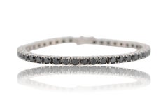 Pulsera de tenis de oro blanco de 18 quilates con diamantes negros naturales_116228