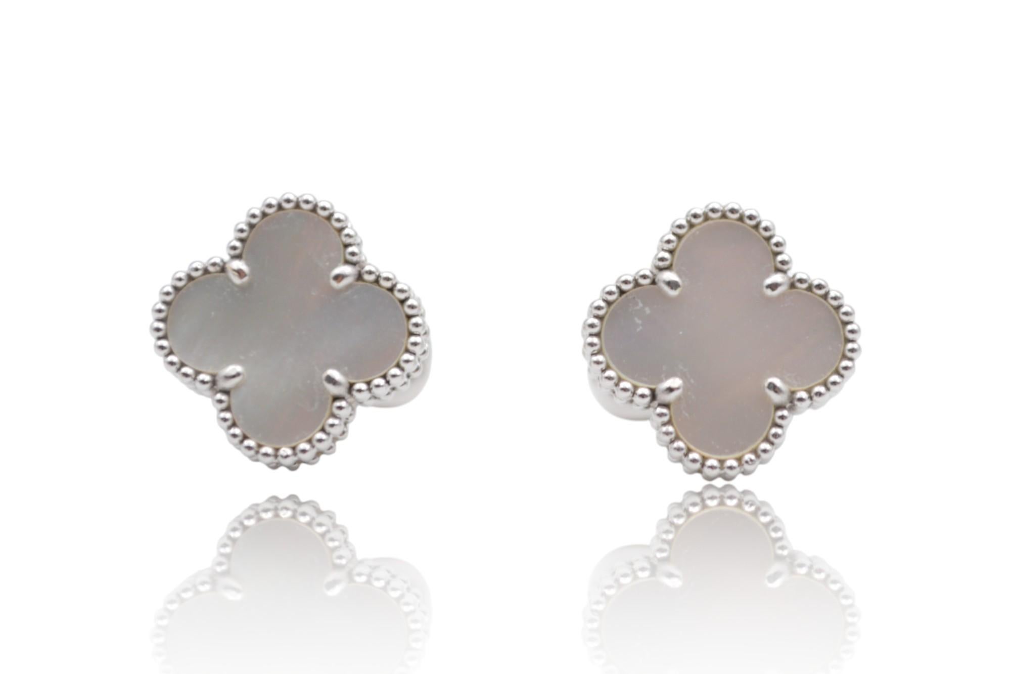 Orecchini Van Cleef & Arpels Vintage in oro bianco 18 carati con mop