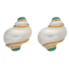 Seaman Schepps Small Turbo Shell Green Onyx Gold Earclips