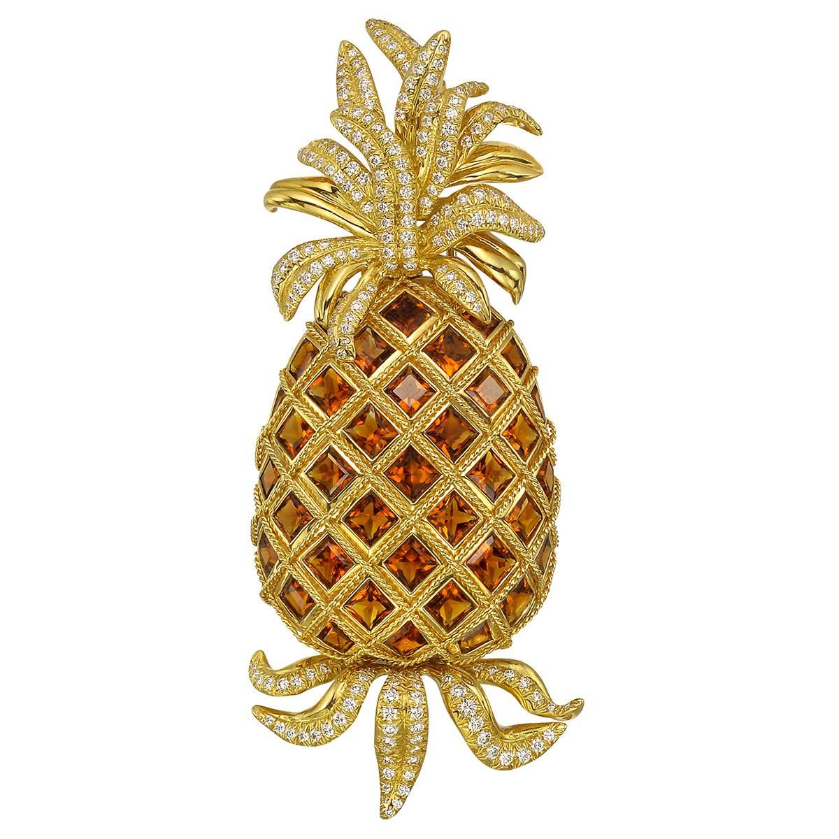 Gold Pineapple Brooch 5 For Sale on 1stDibs