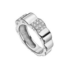 Chanel "Profil de Camellia" Diamond Gold Ring