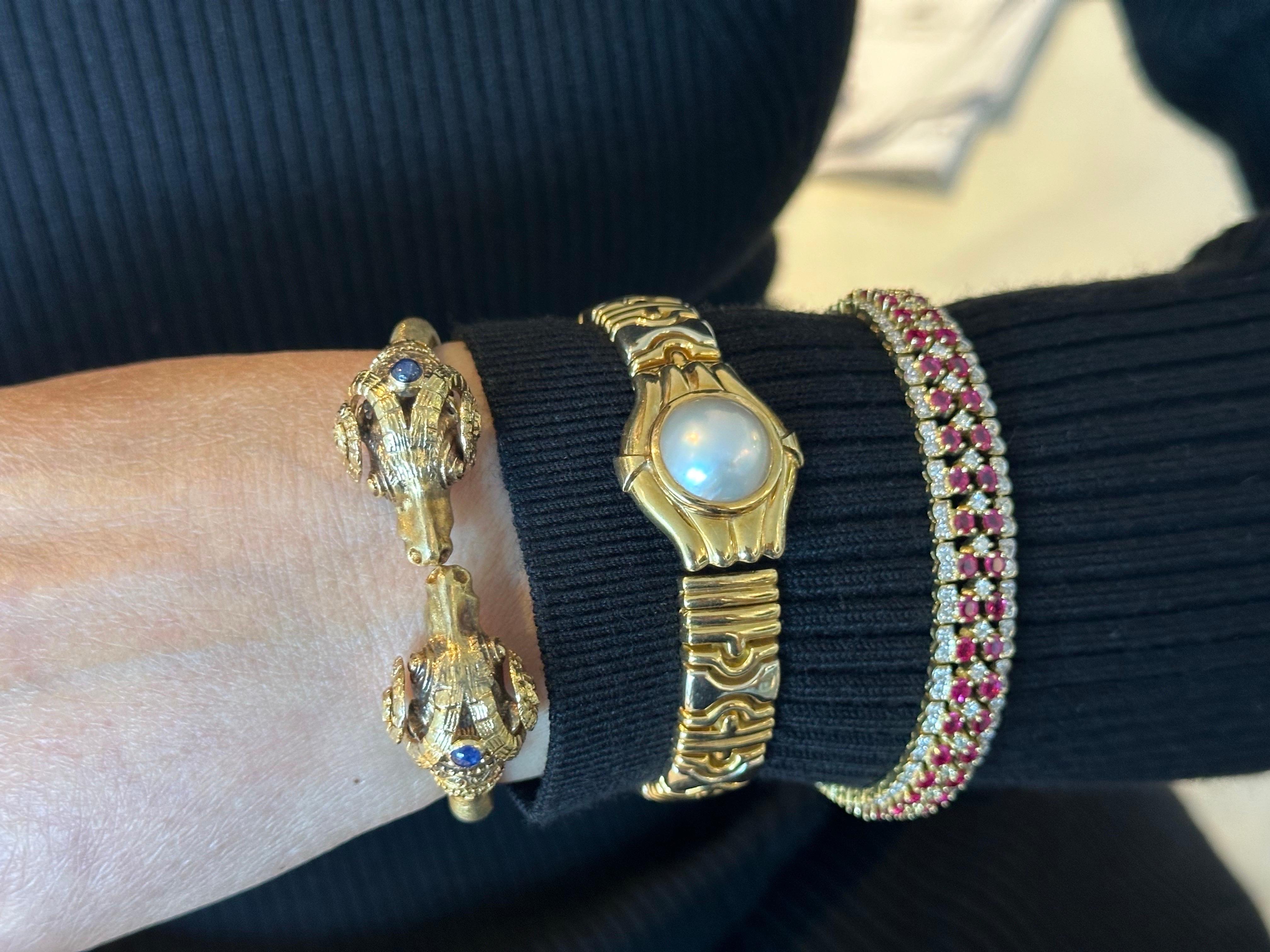 Bracelet nacre de 13,9 mm en or jaune 18K en vente 4
