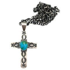 Ciondolo a forma di croce in argento Sterling stampato a mano con turchese Sonoran Gold
