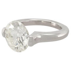 AIG Certified 4 Carat  Diamond  18 k white gold ring. 