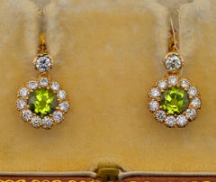 Edwardian 1.20 Ct Peridot 1.00 Ct. Diamond 18 Kt Petit Drop earrings