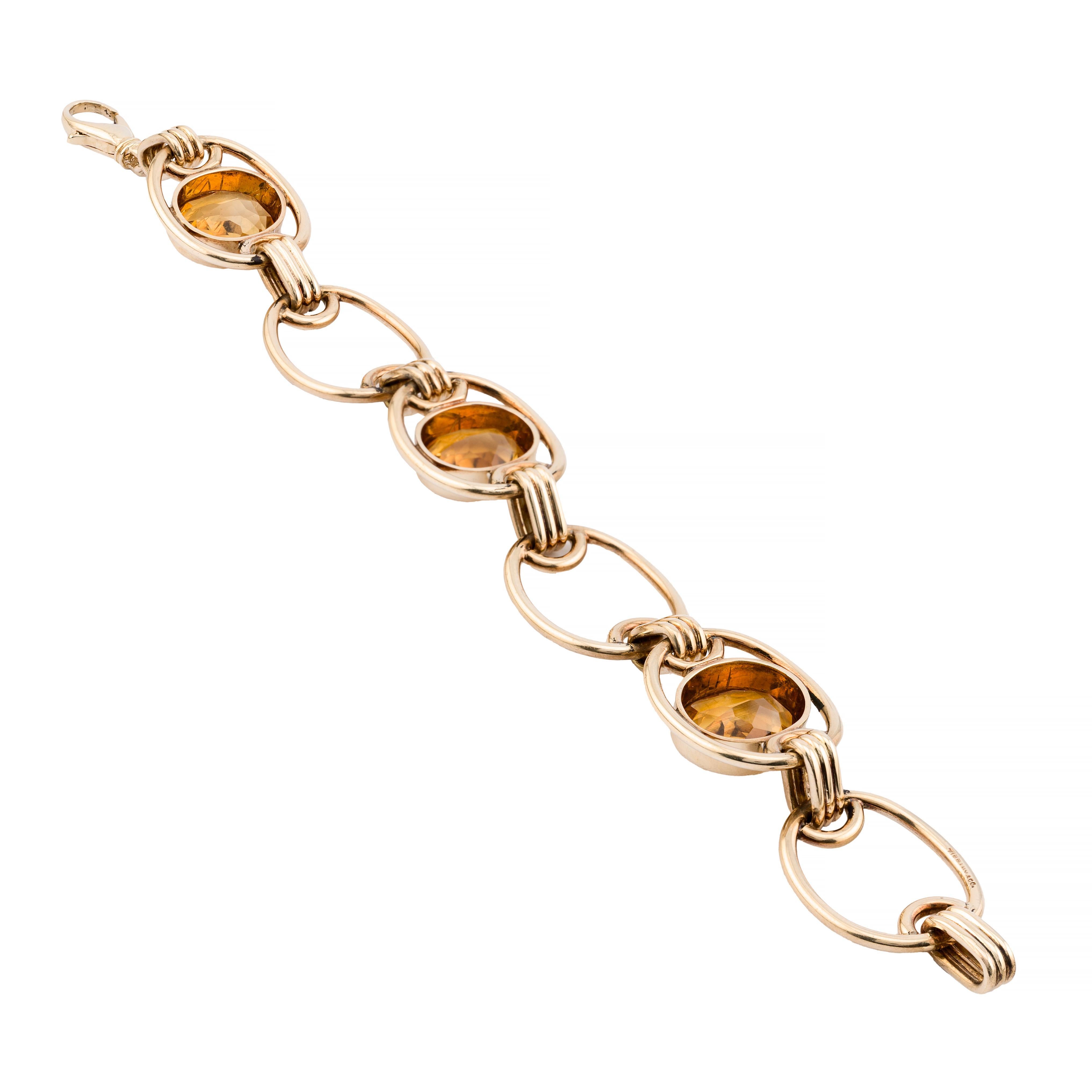 Tiffany & Company Pulsera retro citrino de mediados de siglo en oro amarillo de 14 quilates Corte cojín en venta