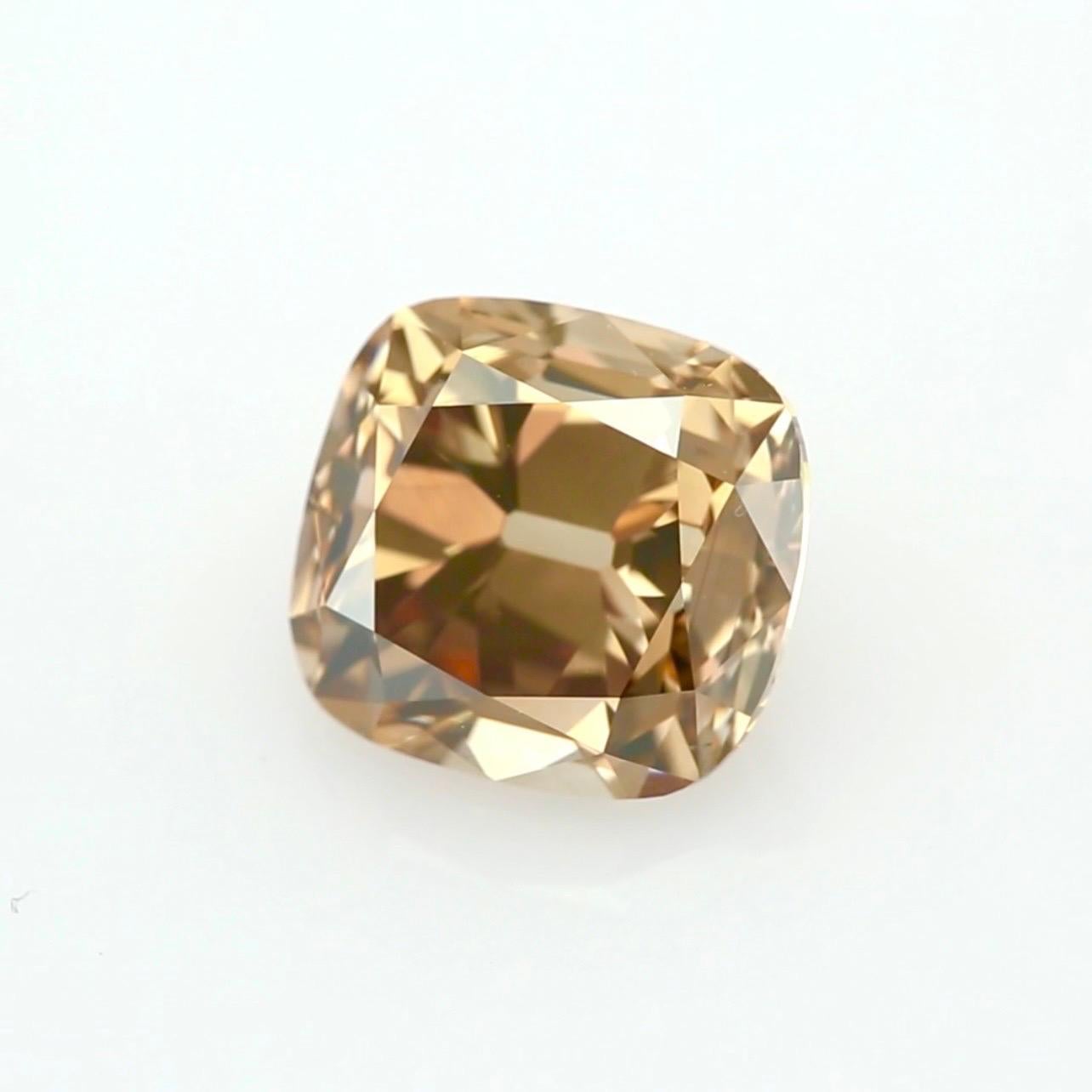 4.05ct antique Cushion cut Cognac Diamond - GIA Certified, 
