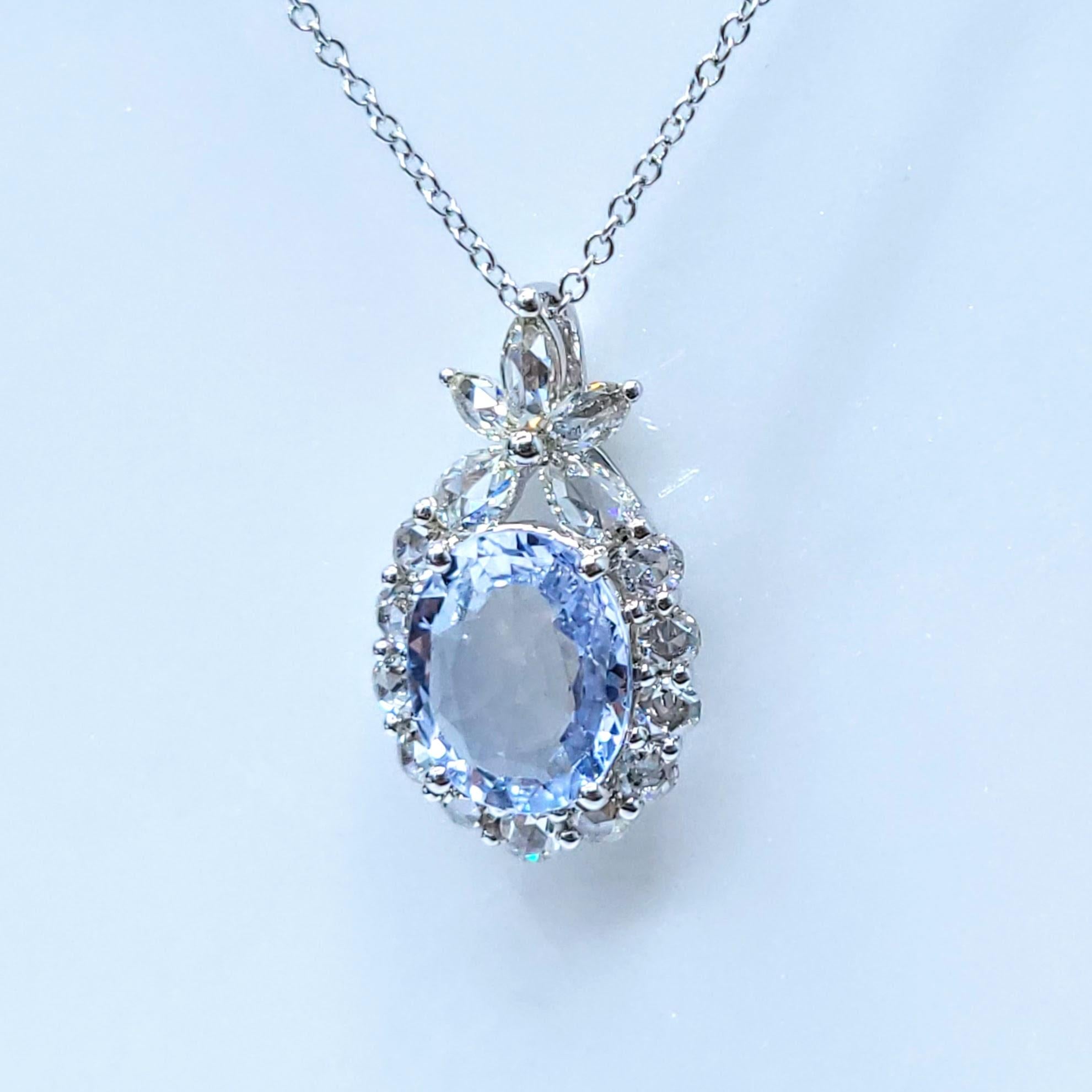 Pendentif saphir et diamant en or blanc 18 carats certifié IGI de 1,72 carat sans chaleur en vente 1