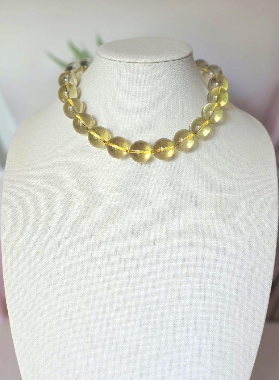 Collier de perles nouées en quartz citron en vente 4