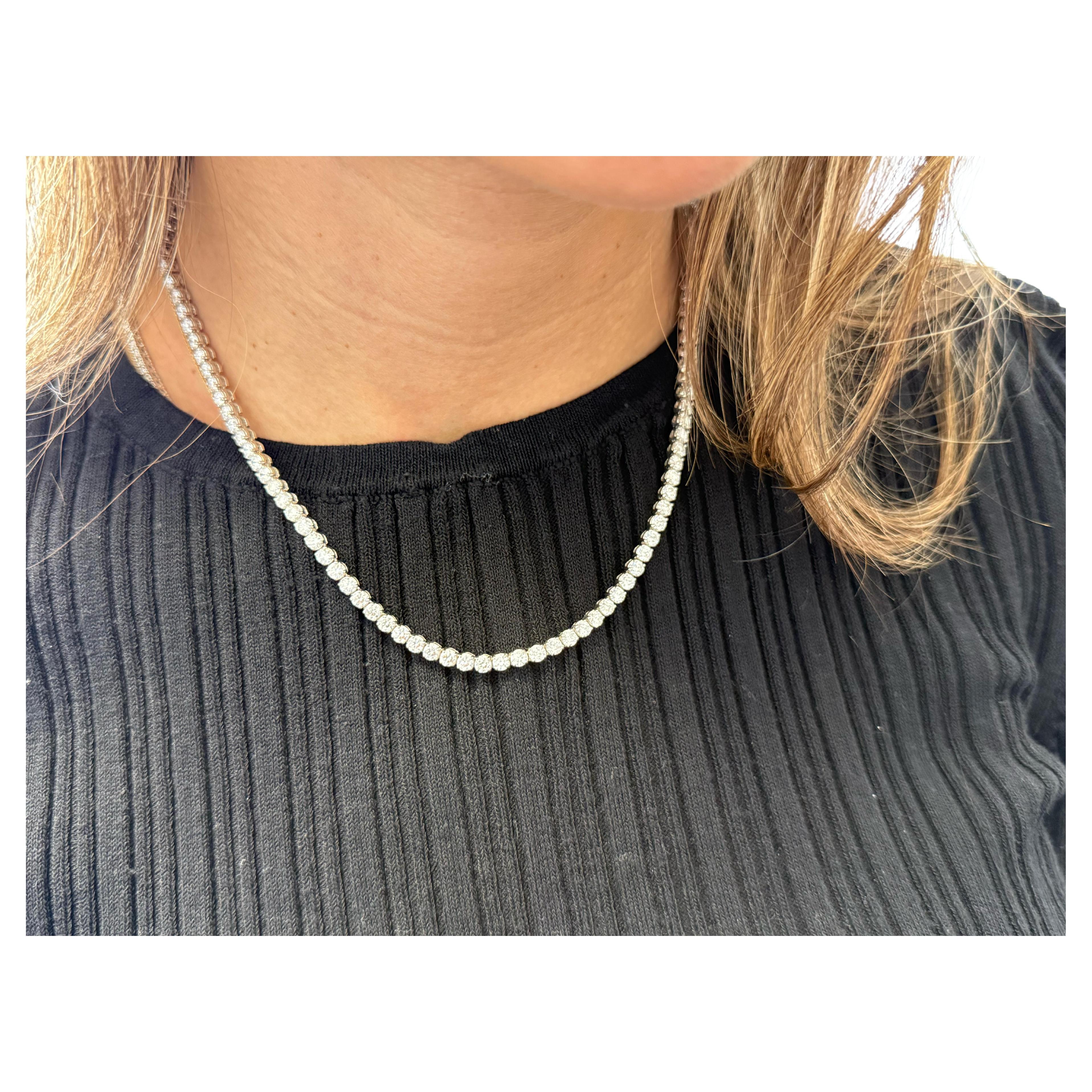 Contemporary Necklace 18kt Gold Tennis Round Diamonds 15.06cts For Sale