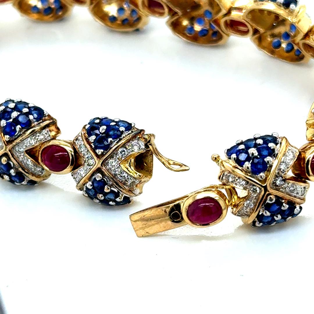 da uomo o donna Bracciale in oro giallo 18 Kt con rubini, zaffiri e diamanti in vendita
