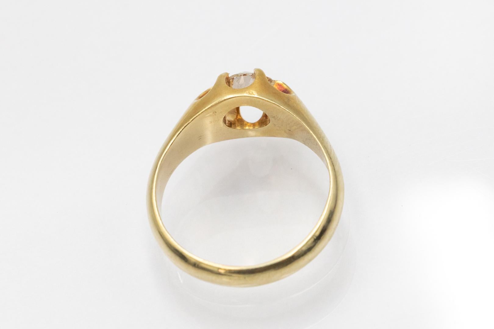 Bague solitaire en or avec diamant taille ancienne 0,80 ct. en vente 3