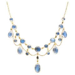 Old Art Nouveau gold necklace with moonstones, first half of the 20th century.