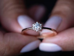Anello di fidanzamento in moissanite a forma di fiore in argento 925 A. Silver.