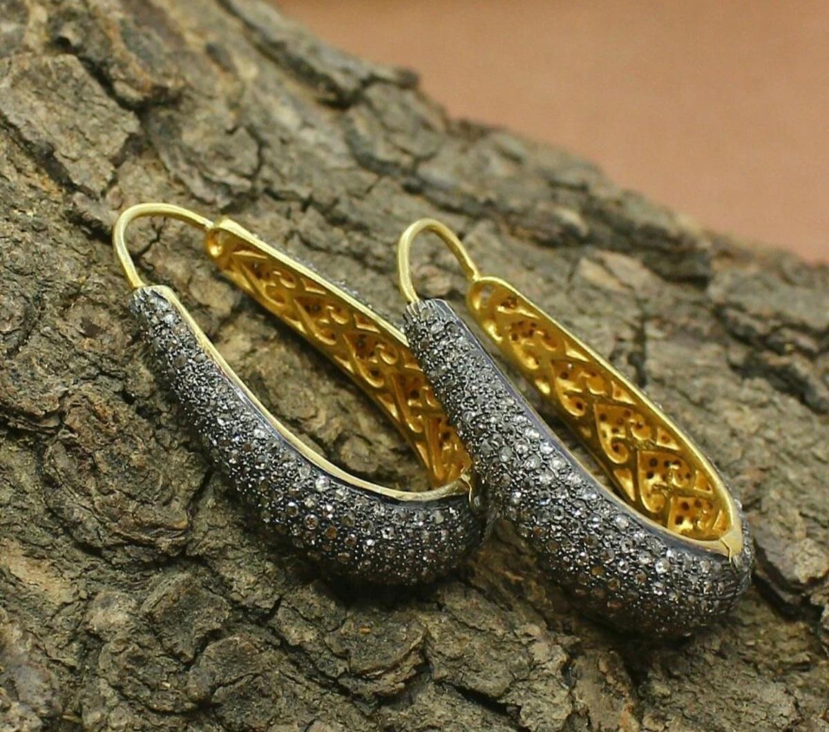 Orecchini a goccia con diamanti naturali in pavé in argento 925 Set di orecchini preziosi con diamanti. in vendita 2