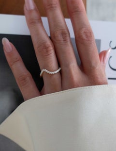925 Sterling Silver Ring Beautiful Natural Diamond Curved Anniversary Ring Gift.