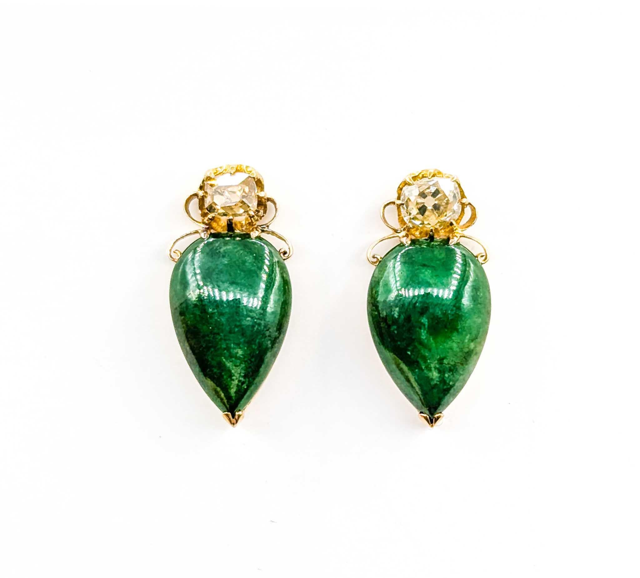 Boucles d'oreilles en or jaune 9k avec diamants et jade en vente 4