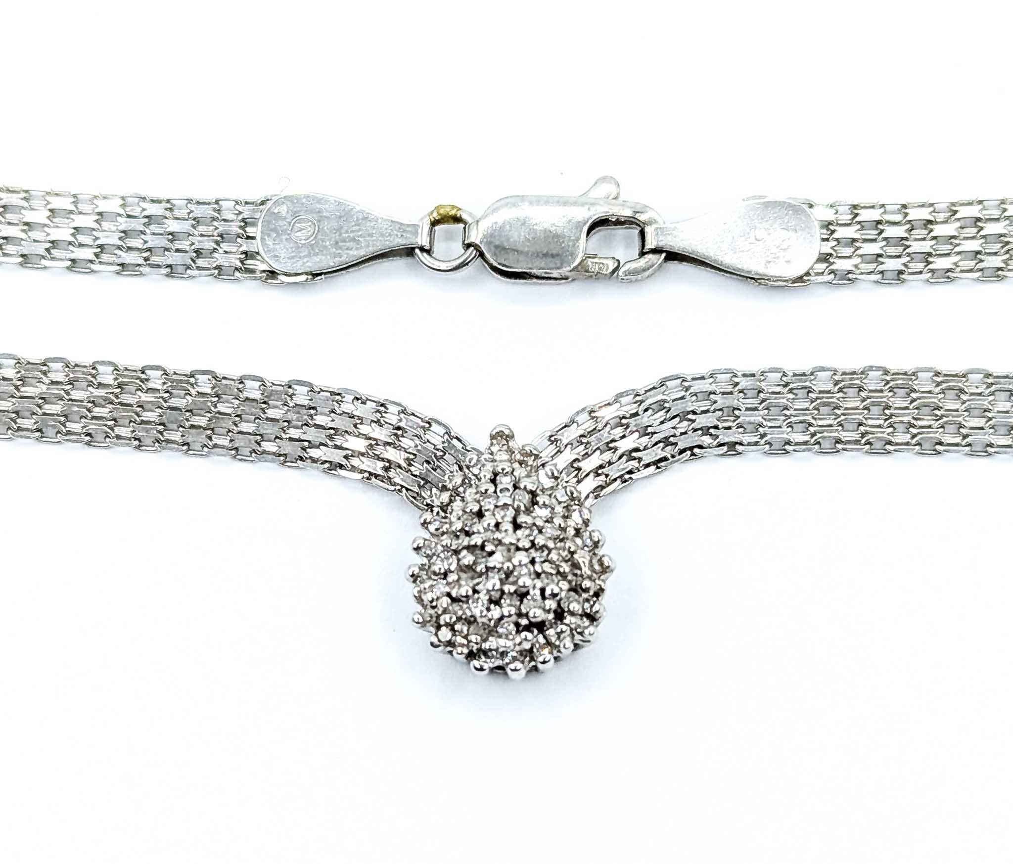 Collana di diamanti in oro bianco 10 carati In condizioni ottime in vendita a Bloomington, MN