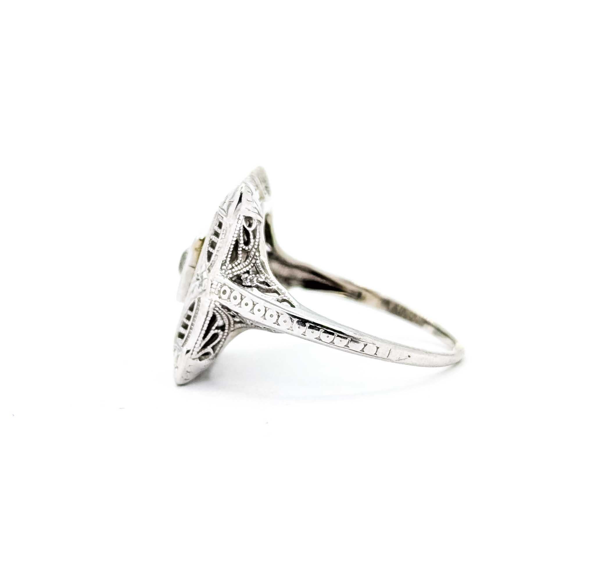 Anello con diamante in filigrana in oro bianco 18 carati in vendita 2