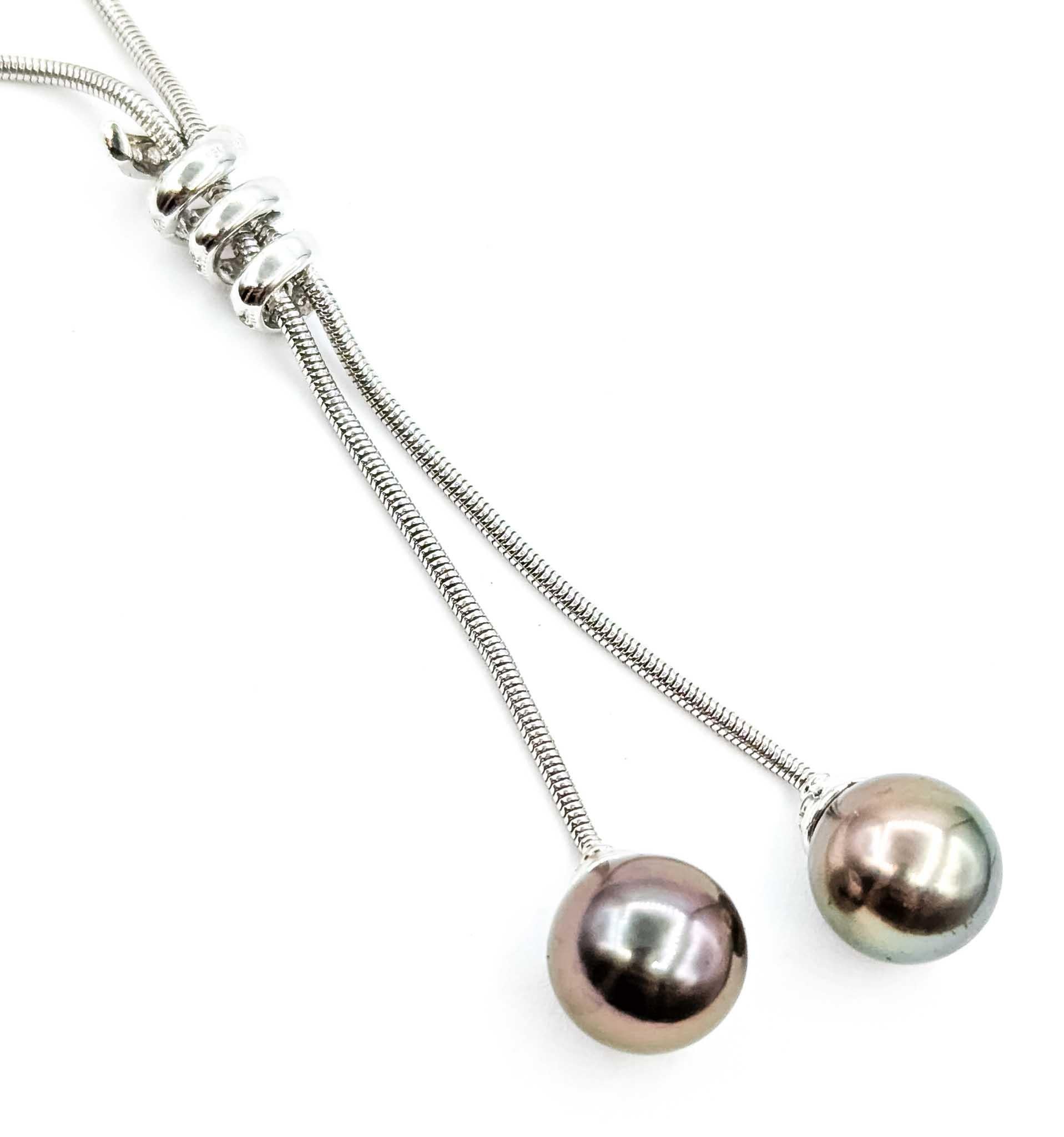 Taglio rotondo Collana di perle e diamanti in oro bianco 18 carati