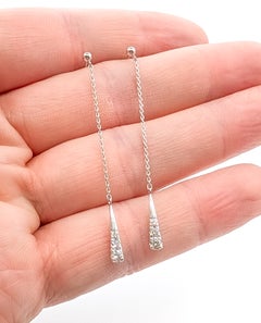 Diamond Dangle Earrings in 18k White Gold