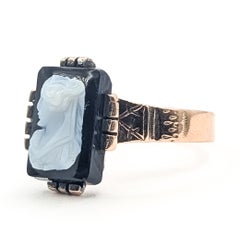 Antique Agate Cameo Ring in 10k Rose Gold